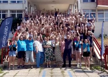 Francuska humanitarna karavana Europe.Raid posjetila OŠ “Mustafa Ejubović-Šejh Jujo”⠀