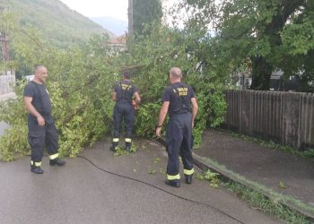 Olujno nevrijeme izazvalo štetu na području Potoka i Rujišta