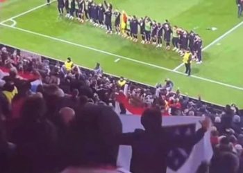 Zastava s ljiljanima zablistala među navijačima Zrinjskog u Njemačkoj