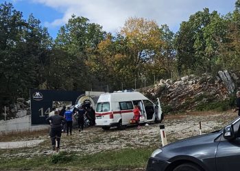 Teška saobraćajna nesreća u Hercegovini, dvije osobe poginule