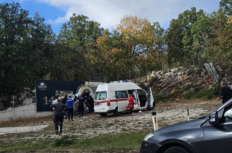Teška saobraćajna nesreća u Hercegovini, dvije osobe poginule