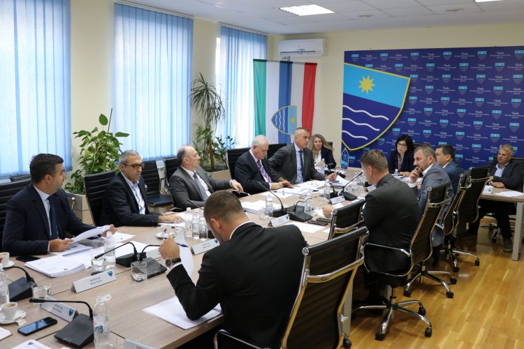 VLADA HNK: Izdvojeno skoro 9 miliona KM za vitalnu vodnu infrastrukturu svih gradova i općina