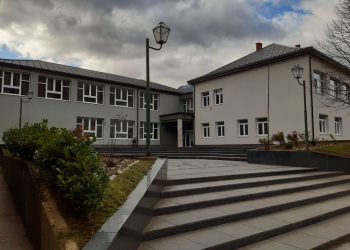 Hercegovina: Provalili u školu pa otuđili tri trimera