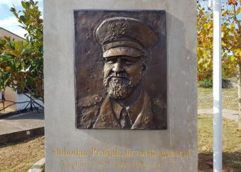 U Čapljini na Dušni dan otkriven spomenik ratnom zločincu Slobodanu Praljku