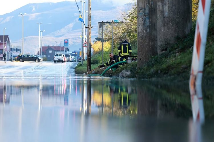 Vatrogasci prozvali nadležne: “Dok drugi okreću glavu, vatrogasci spašavaju situaciju”
