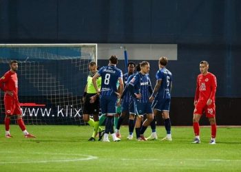 VELEŽ MAESTRALNOM IGROM SLAVIO NA GRBAVICI!