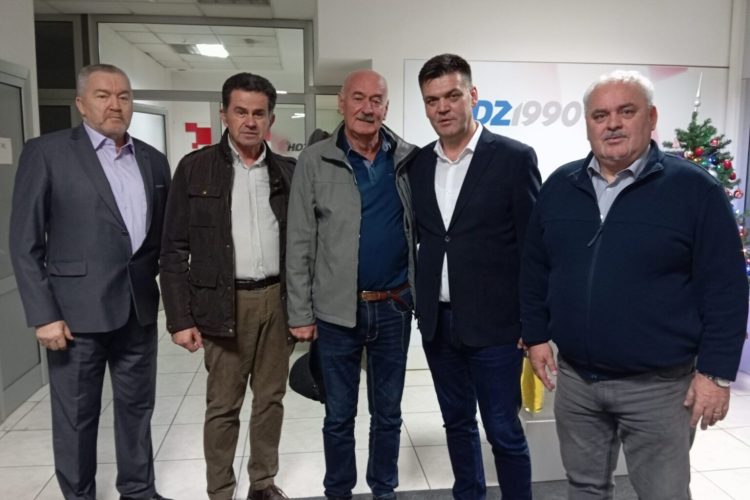 HDZ 1990 KONTRA ČOVIĆA: Preuzimamo odgovornost, imat ćemo predsjednika