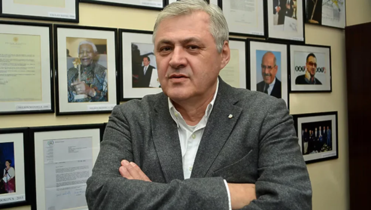 Oručević: “Stid me je kada vidim naše predstavnike na konferenciji, u društvu radikala poput Maxa Primorca i Željane Zovko”