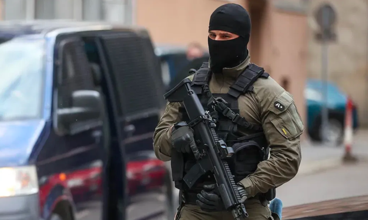 SIPA u akciji “M-17”: U pretresu vozila pronađeno 65 kilograma skanka