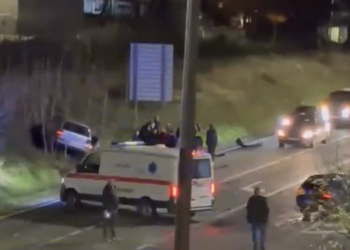 U teškoj saobraćajnoj nesreći na magistrali kod naselja Tekija povrijeđene tri osobe