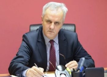 Ko je Zijad Krnjić o kojem bruji politička scena: Imenovao ga Novalić, kritikuju ga SNSD i HDZ, a ograđuje i Trojka