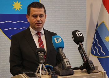 Šuta: “Fiskalnu 2025. godinu završavamo, uspješno, isplatom 2650 stipendija”