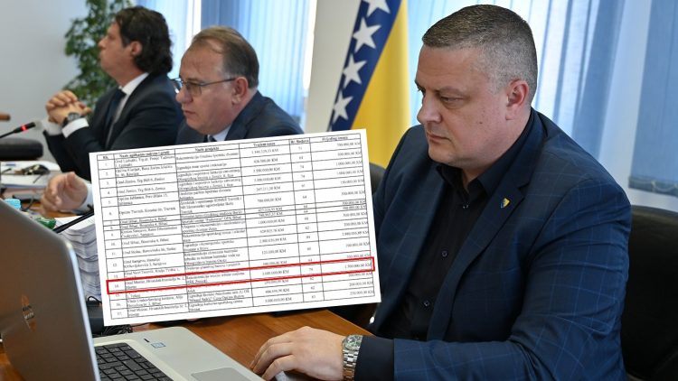 KO JE FINANSIRAO RUŠENJE SPOMENIKA POD BIJELIM BRIJEGOM? Vlada FBiH dodijelila Zrinjskom 1,5 miliona KM za rekonstrukciju