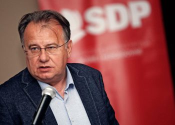 Premijer Nermin Nikšić ispitan u Tužilaštvu HNK