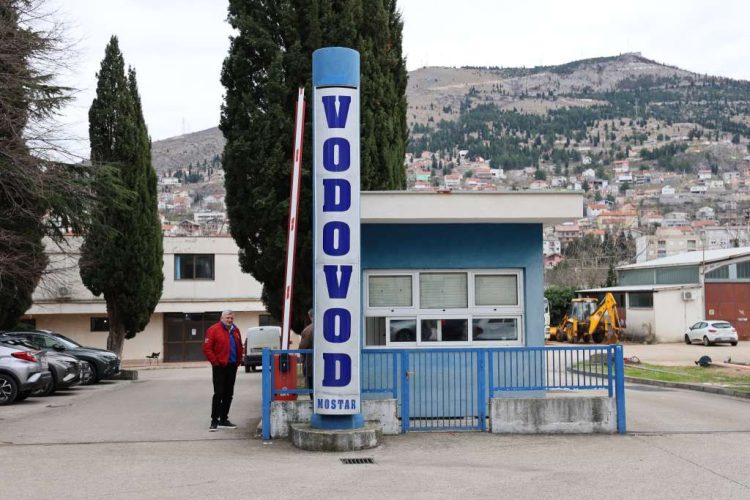 Zbog radova danas bez vode ostaju dva mostarska naselja