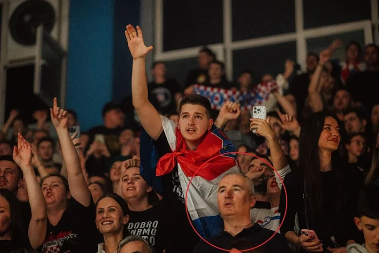 Sudija Ustavnog suda BiH Marin Vukoja na Thompsonovom koncertu u Širokom Brijegu uz nacističke pozdrave