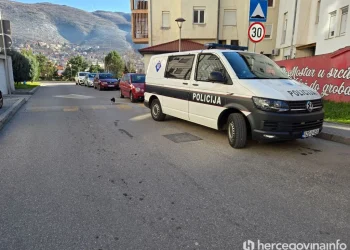 Drama u Mostaru: Eksplozivna naprava aktivirana u stanu, policija provodi istragu