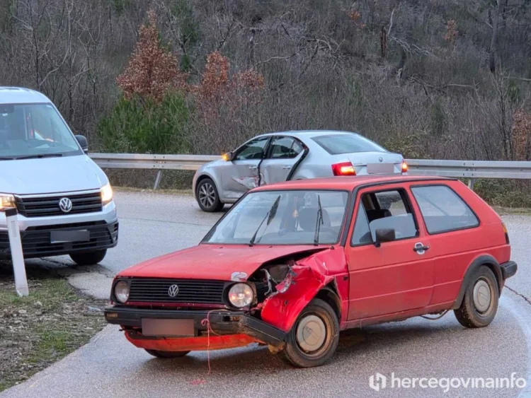 Saobraćajna nesreća kod Mostara, pričinjena veća materijalna šteta