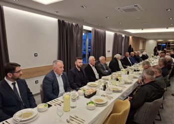 Mostar: Merhamet priredio iftar za ratne komandante Armije i MUP-a RBiH