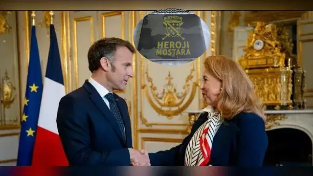 Ambasadorica Lončar poklonila francuskom predsjedniku Macronu knjigu “Heroji Mostara”