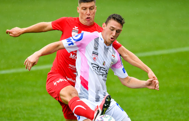 SAZNAJEMO: Bivši igrač Aston Ville novo pojačanje Rođenih!