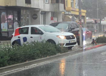 Vozilo RTV Herceg-Bosne učestvovalo u nesreći tokom nevremena