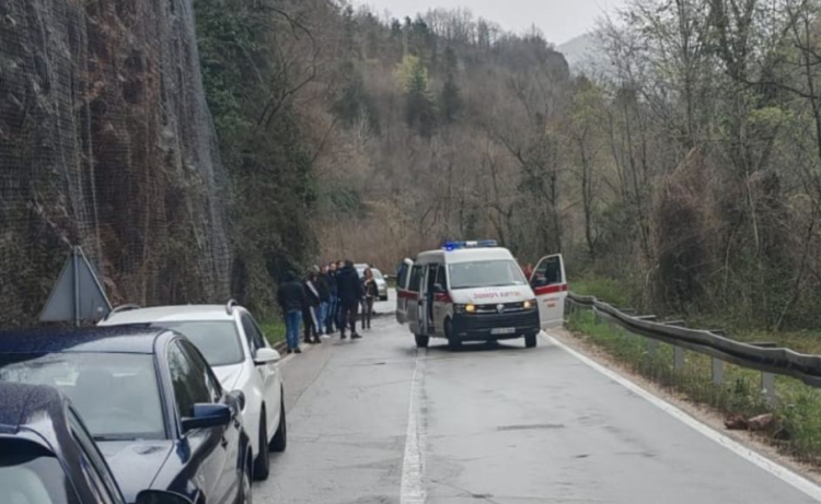 Hercegovina: 21-godišnjak zadobio teške tjelesne povrede u saobraćajnoj nesreći