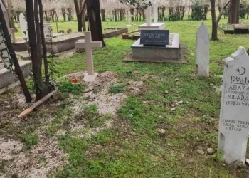 Vijećnik Juklo tražio pojašnjenje o postavljanju križeva u Liska haremu, vijećnik Novak smatra da ih treba biti više