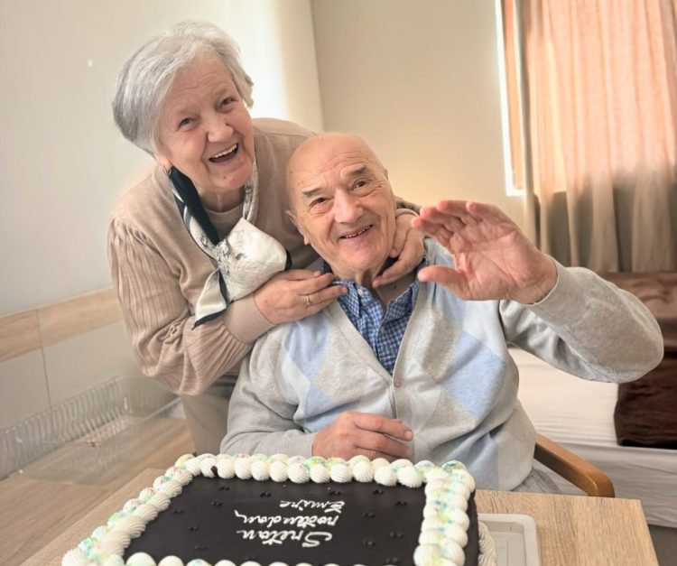 Legendarna “Mostarska lasta”: Emir Balić proslavio 91. rođendan i poželio sreću našim “Zmajevima”