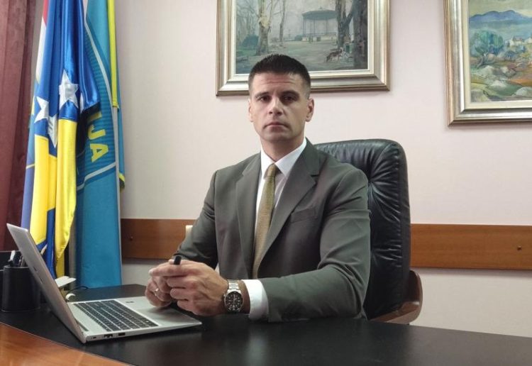 Ministar Marić: “Jedan osumnjičeni za napad u Potocima pod kriminalističkom obradom, napadnuti odbijaju saradnju”