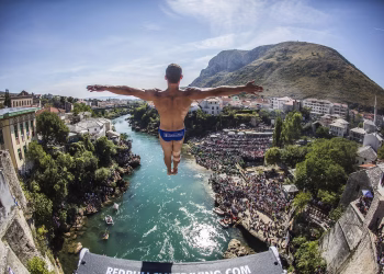 Jubilarno deseto izdanje: Red Bull Cliff Diving se vraća u Mostar i ove godine
