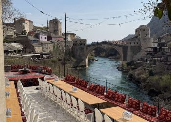 Pogledajte kako će izgledati večerašnji zajednički iftar na otvorenom u Mostaru