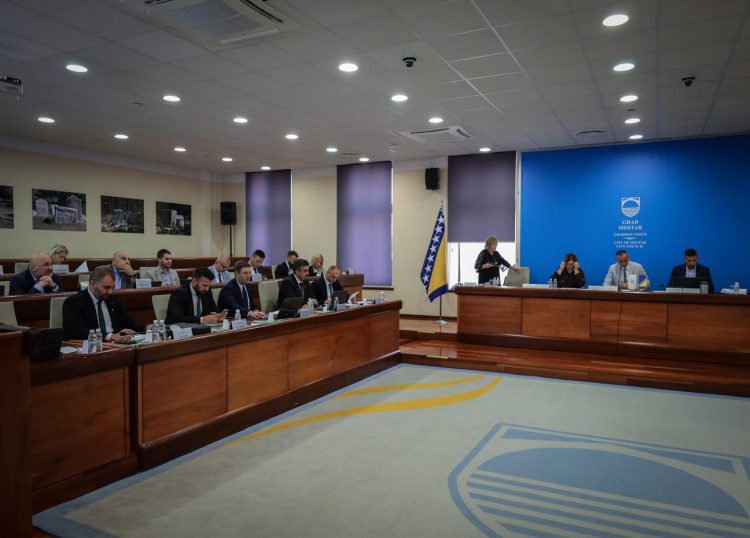 Klub Bošnjaka pozvao na smirivanje tenzija i hitno uređenje Liska harema