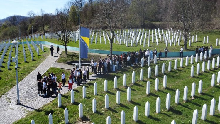 Učenici iz Mostara u Srebrenici: Važan korak u obrazovanju i očuvanju sjećanja
