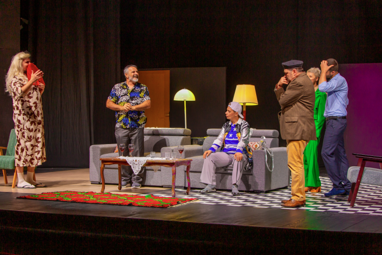 Satira koja pogađa u srž: “Bajka o pozorištu” u petak na sceni NPM-a