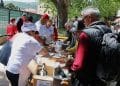 Prvi maj u Mostaru: Hiljadu porcija graha i poruka – radnik mora živjeti bolje