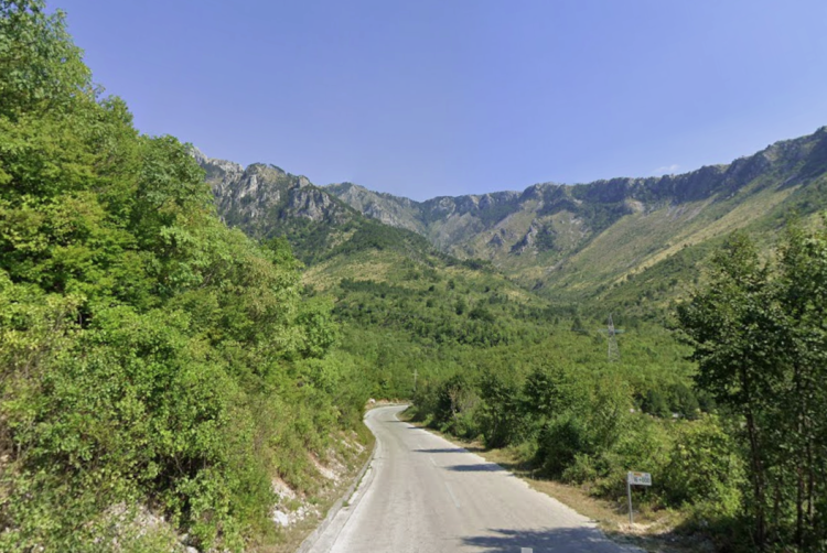 Teško povrijeđen 89-godišnjak u saobraćajnoj nesreći na putu za Rujište