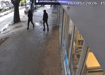 Uzeli 1.000 KM iz izgubljenog novčanika u centru Mostara, snimila ih kamera