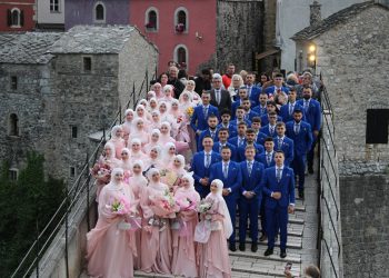 Maturantski defile 381. generacije Karađoz-begove medrese