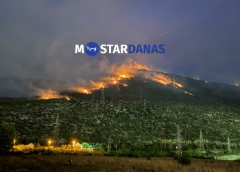 Požar kod Raštana i dalje aktivan: Vatra zahvatila nepristupačno brdo iznad hidroelektrane