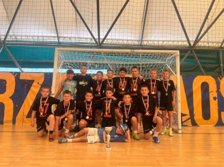 MAS Mostar zablistao u Italiji: Zlato za generaciju 2015., bronza za futsal selekciju 2011.