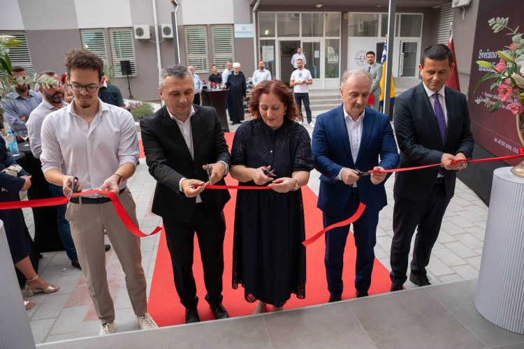 Svečano otvoren Univerzitetski multidisciplinarni edukacijski centar (UMEC) na Univerzitetu “Džemal Bijedić”