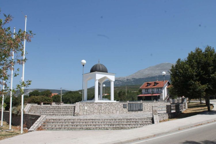 U Podveležju promocija knjige „Svjedoci Veležistana“ autora Mustafe ef. Jelovca