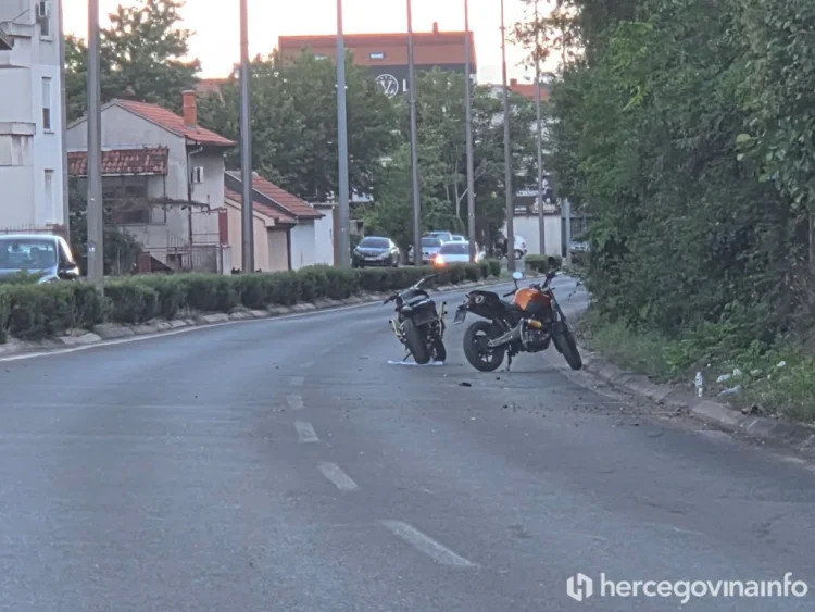 Preminuo 45-godišnji motorista koji je bio teško povrijeđen u saobraćajnoj nesreći u Mostaru