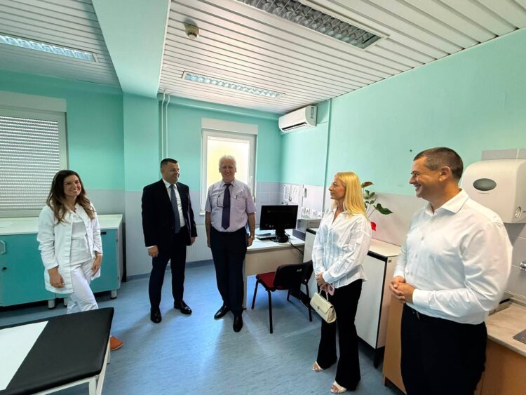 Ministar Hurtić u Mostaru: Ministarstvo za ljudska prava i izbjeglice BiH finansiralo nabavku ginekološkog ultrazvuka u Mostaru