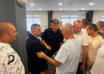Hurtić: “Kordić ne otpušta samo radnike – ugrožava egzistenciju 22 porodice, lično ću finansirati njihovu pravnu borbu”