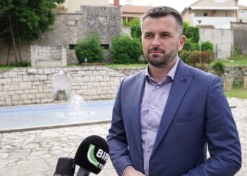 Stranka za BiH Mostar: “Politika Trojke je Mostar kao centralna deponija Hercegovine”