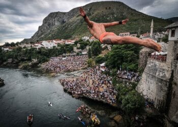 Mostar spreman za spektakl: U nedjelju tradicionalni skokovi sa Starog mosta