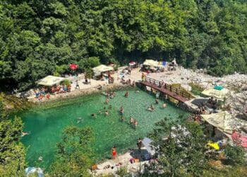 Drežnica ponovo domaćin spektakla: U nedjelju visinski skokovi u vodu na Stupini uz druženje i zabavu