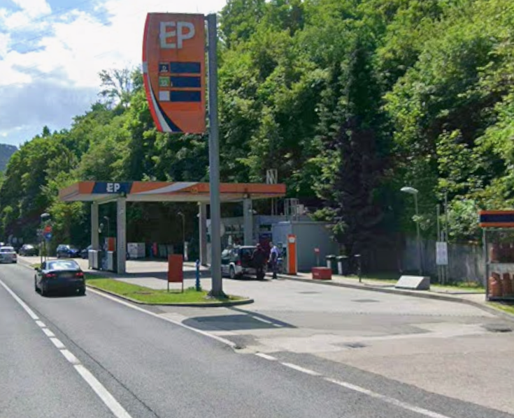 Filmska pljačka u Hercegovini: Kroz WC probili zid do sefa i odnijeli više od 30.000 KM